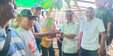 Lahirkan Program Menyentuh Masyarakat, Weny Gaib Apresiasi Desa Poyowa Besar Dua