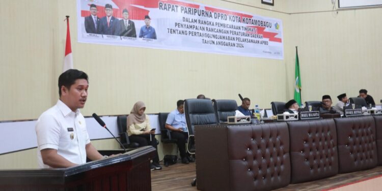 Wakil Wali Kota Kotamobagu Serahkan Ranperda Pertanggungjawaban APBD 2024