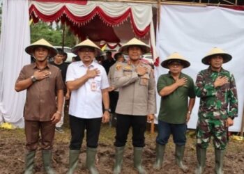Wujud Kolaborasi, Pemkot Hadiri Giat Penanaman Jagung Polres Kotamobagu