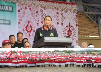 Dilaunching Wali Kota, Gerakan Nasional Pembagian 10 Juta Bendera Merah Putih Berlangsung Semarak