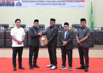 Eksekutif – Legislatif Tetapkan Ranperda RPJMD Kota Kotamobagu 2025-2029