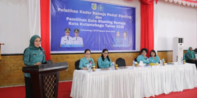 Ketua TP PKK Kotamobagu Buka Kegiatan Pemilihan Duta Stunting Remaja