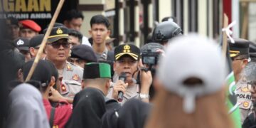 Aksi Damai, AKBP Irwanto Sambut Aliansi Mahasiswa se Kotamobagu