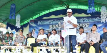 Resmi Bergulir, Oskar Manoppo Buka Open Turnamen Sepak Bola Bupati Cup 2025