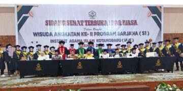 Sidang Senat Terbuka, IAIK Kembali Cetak 51 Sarjana Angkatan II Tahun 2025