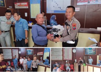 Peringati HKTN, Sat Lantas Polres Kotamobagu Bagi-bagi Helm Gratis