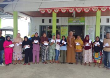 Dua Bulan Sekaligus, Pemdes Pontodon Timur Salurkan BLT 18 KPM