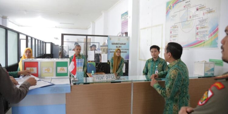 Tegakkan Disiplin ASN, Weny Gaib Sidak Kantor OPD