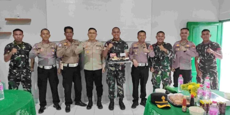 TNI–Polri Kompak! Polres Kotamobagu Turut Rayakan HUT TNI ke-80 di Kipan C Yonif 713/Satya Tama