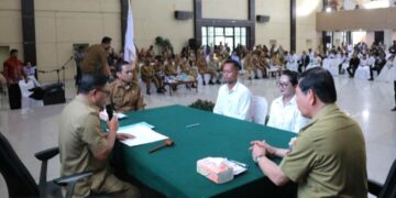 Bersama Wagub Sulut, Wali Kota Kotamobagu Jadi Saksi Pencatatan Perkawinan Massal
