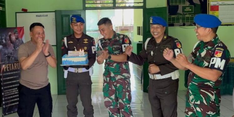 Momentum HUT ke 23, Propam Polres Kotamobagu Terima Kejutan Dari Sub Denpom XIII/1-4 Bolmong