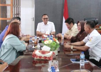 Bahas Tata Kelola Perumda, Sekda Kotamobagu Terima Kunker Pansus DPRD Provinsi Sulut