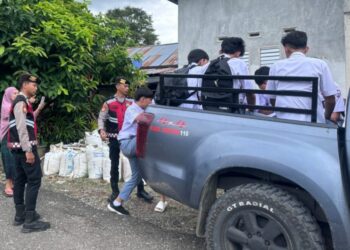 Tindaklanjuti Aduan Masyarakat, Tim Pantera Polres Kotamobagu Razia Pelajar Bolos Sekolah