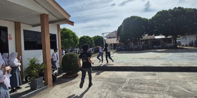 Momentum HGN 2025, Resmob Kotamobagu Prank Edukatif di SMAN 2 Kotamobagu