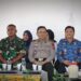 Dukung Program Pemerintah, Wakapolres Kotamobagu Hadiri Pernikahan Massal di Kecamatan Passi Timur