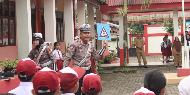 Ciptakan Generasi Pelopor Tertib Berlalu lintas, Sat Lantas Polres Kotamobagu Gaungkan Program Polsanak