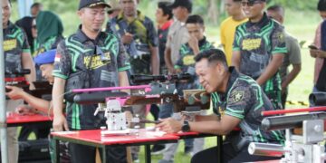 Wujud Sinergitas, AKBP Irwanto Hadiri Pembukaan Lomba Menembak Kajari Kotamobagu Cup 2026