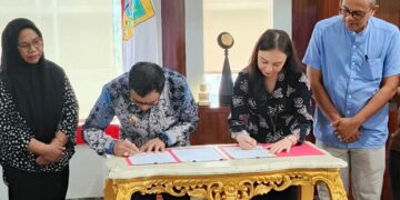 Penandatangan Perjanjian Kerja Sama antara Pemda Boltara dengan BPJS Kesehatan Tondano