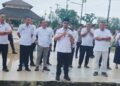 Foto : Bupati Boltara, Sirajudin Lasena saat menyampaikan sambutannya didepan masa aksi AMPB