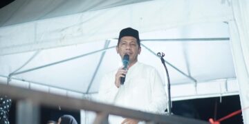 Foto : Sekretaris Daerah Jusnan C. Mokoginta saat membuka Gebyar Pasar Senggol Boroko