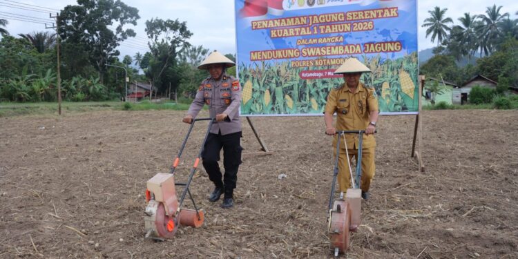 Dukung Ketahanan Pangan Nasional, Polres Kotamobagu Gelar Penanaman Jagung Kuartal I 2026